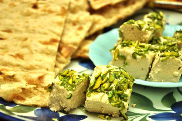 فروشنده حلوا ارده رژیمی