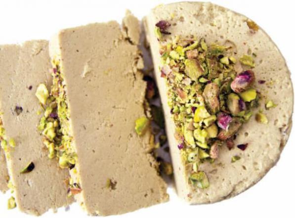 بررسی کیفیت حلوا ارده صنعتی بسته بندی