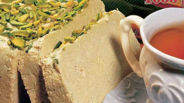 بررسی مشخصات ظاهری حلوا ارده طبیعی