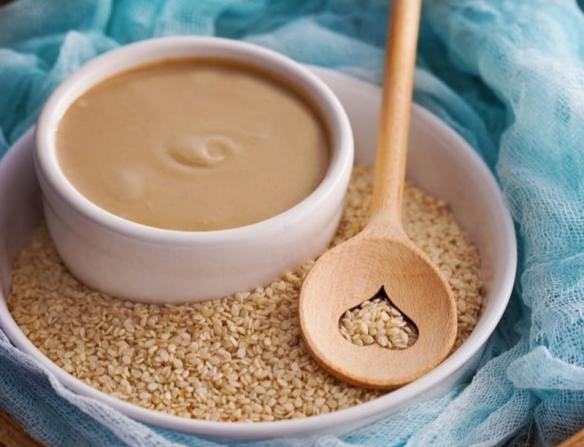 5 ویژگی مهم ارده کنجد