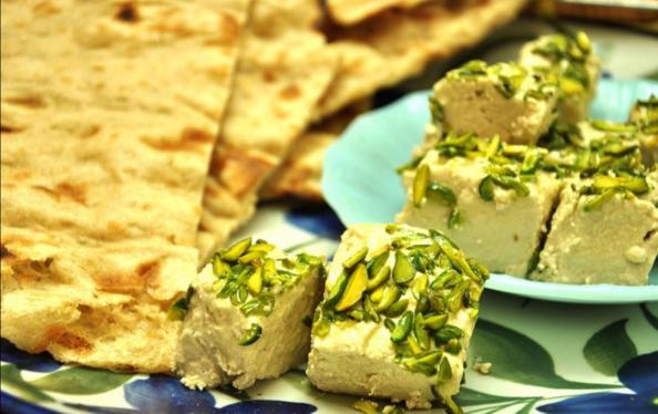 آشنایی با انواع حلوا ارده طبیعی درجه یک