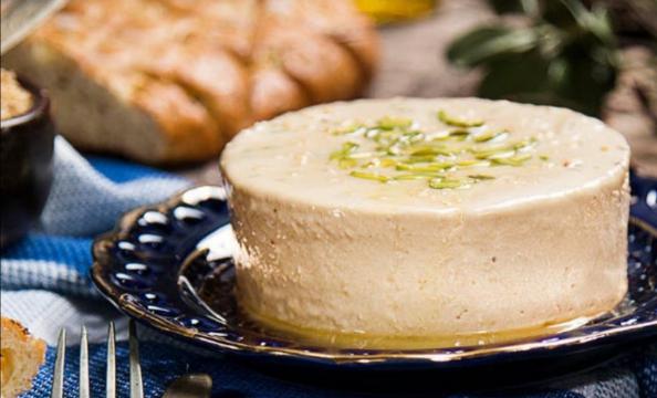 بررسی میزان مرغوبیت حلوا ارده 2 کیلویی