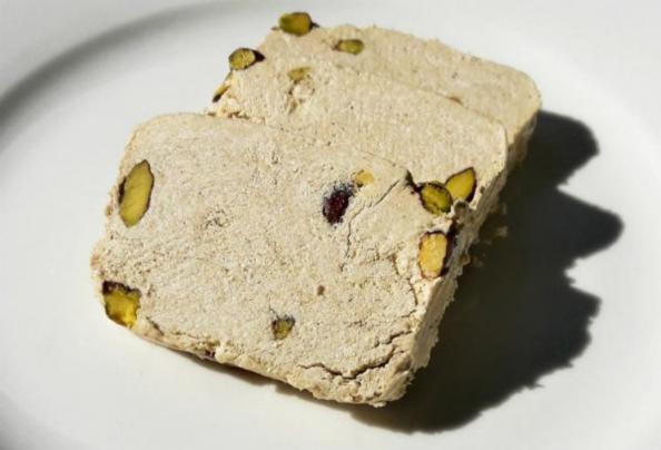 فواید مصرف حلوا ارده زعفرانی برای کودکان