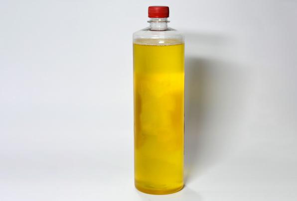 نگهداری روغن ارده کنجد سنتی