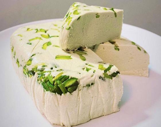 بهترین نوع حلوا ارده چه مشخصاتی دارد
