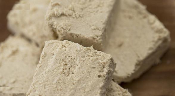 بهترین نوع حلوا ارده شکری چه مشخصاتی دارد