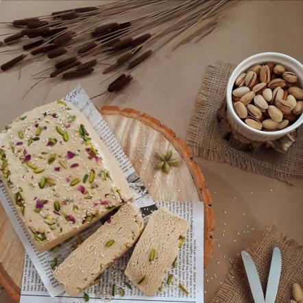 حلوا ارده طبیعی چه میزان کالری دارد